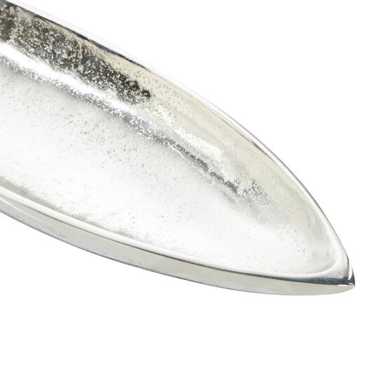 CosmoLiving by Cosmopolitan Aluminum Fish Tray Set